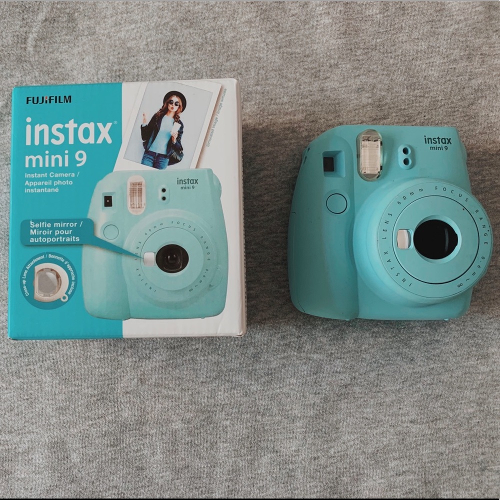 New Fujifilm Instax 9 Mini Instant Camera